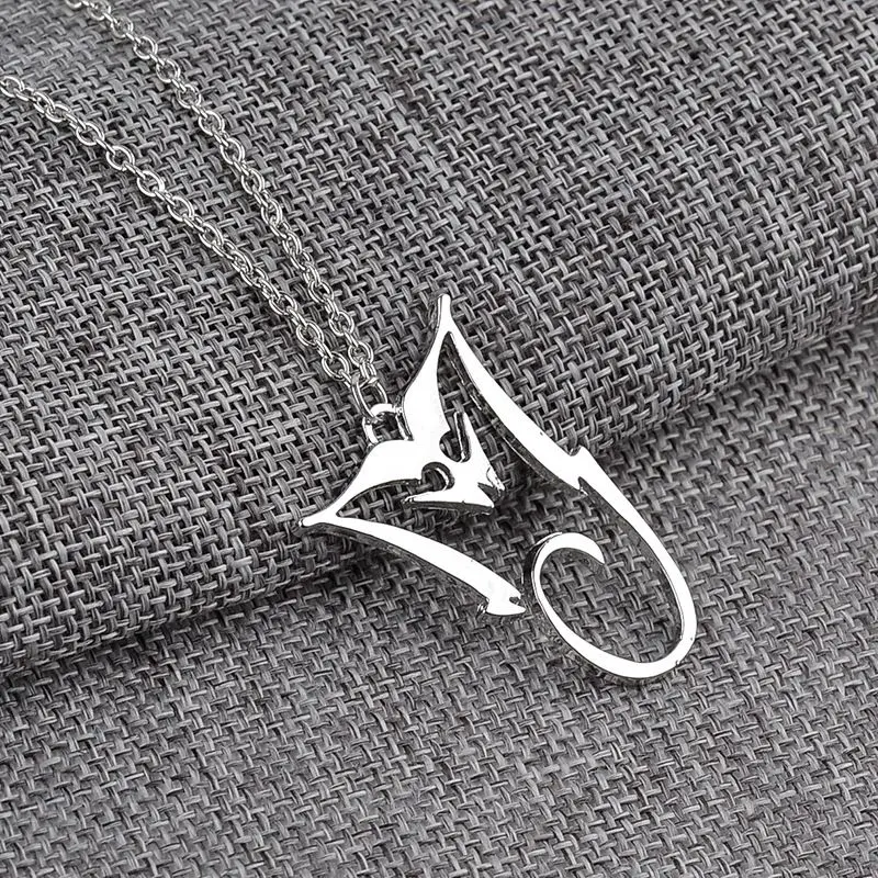 Necklace of International Supe - Anime Pendant Necklace recension och pris