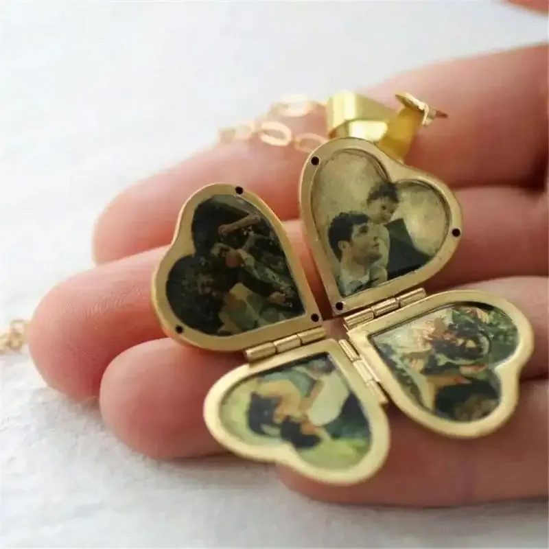 Vintage Necklace Folding Multi - Heart Locket Necklace Photo recension och pris