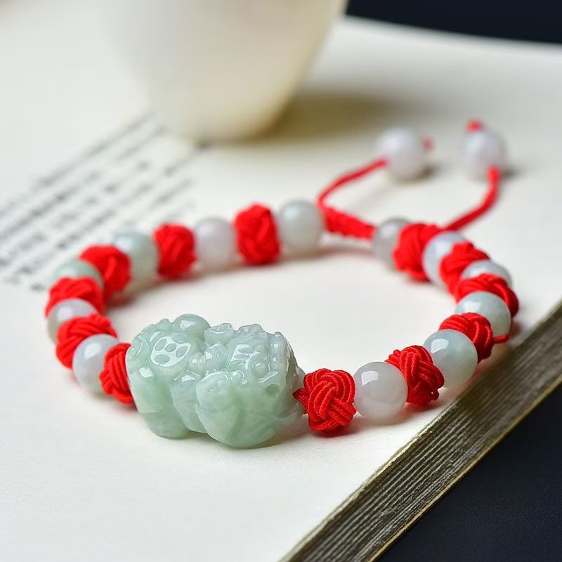 Natural Burmese Jadeite Pixiu  - Bracelets recension och pris