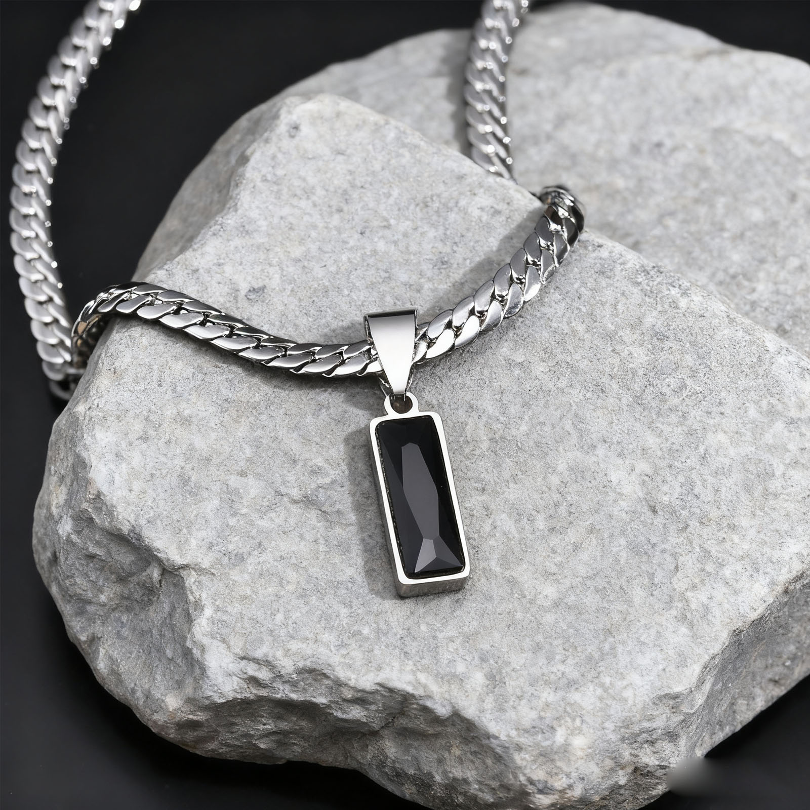 Stylish Mens Geometric Stone P - Cuban Link Chain 12Mm recension och pris